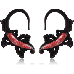 IRON ORGANIC WOOD CORAL INLAID CLAW EARRINGS PAIR