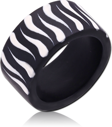 PAINTED ORGANIC WOOD RING