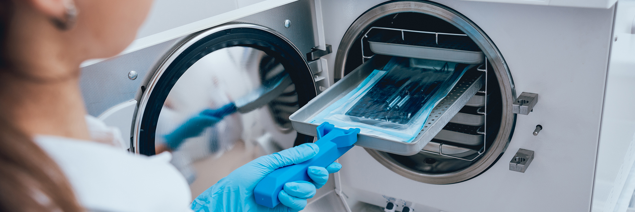 Autoclave-Ready Body Jewelry: What Piercing Studios Should Know Before Sterilization